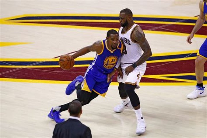 A Scrutiny Of Two NBA Stalwarts
