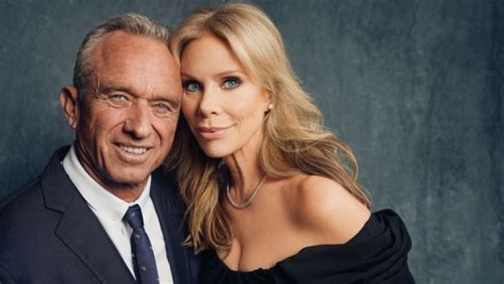 Cheryl Scott's Dating Life Revealed!