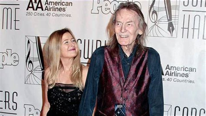 Discover The Literary And Musical Universes Of Elizabeth Moon And Gordon Lightfoot