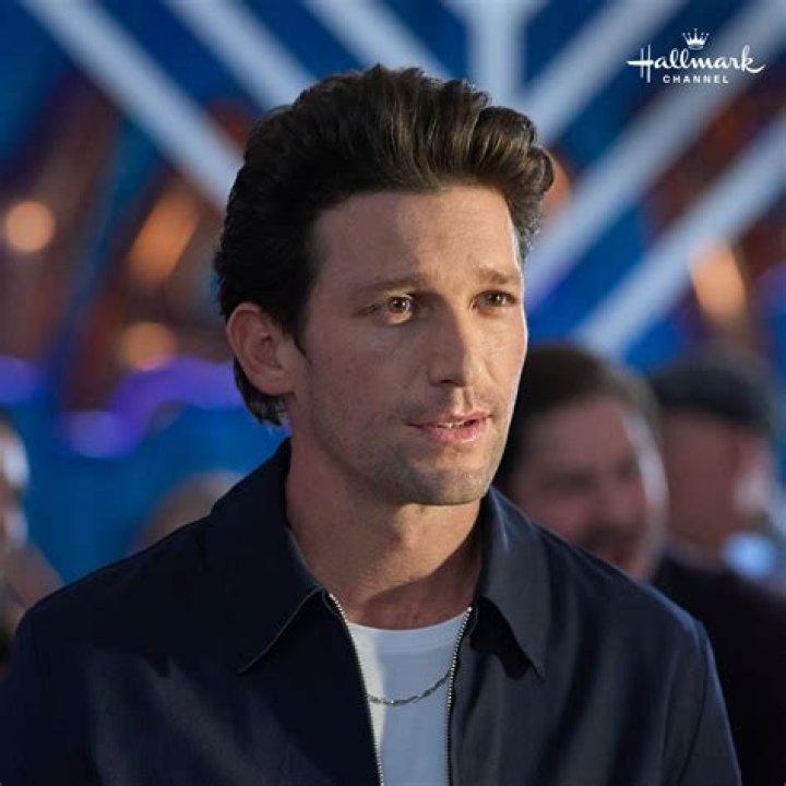 Unveiling Daren Kagasoff's Cinematic Journey: A Comprehensive Filmography