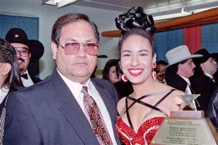 Unveiling The Impact Of Ab Quintanilla's Height: Discoveries And Insights
