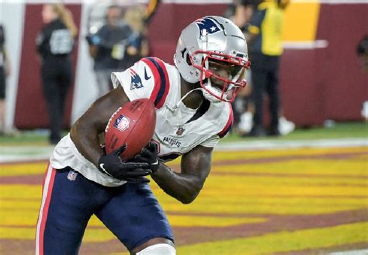 Unveiling The Secrets: Jalen Reagor's Contract Deciphered